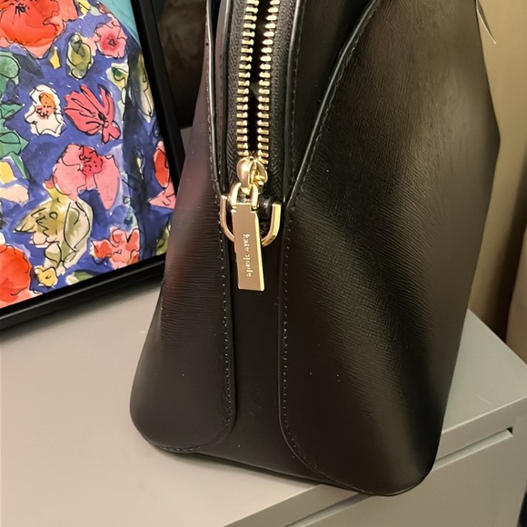 Kate Spade NEW WITH TAGS dome satchel- dust bag + crossbody strap - Price Firm - Picture 8 of 9